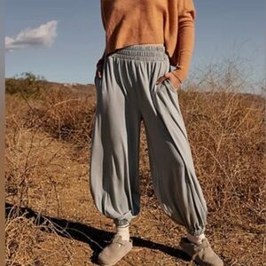 Free People Beach Ali Pants Cloud Grey sz L